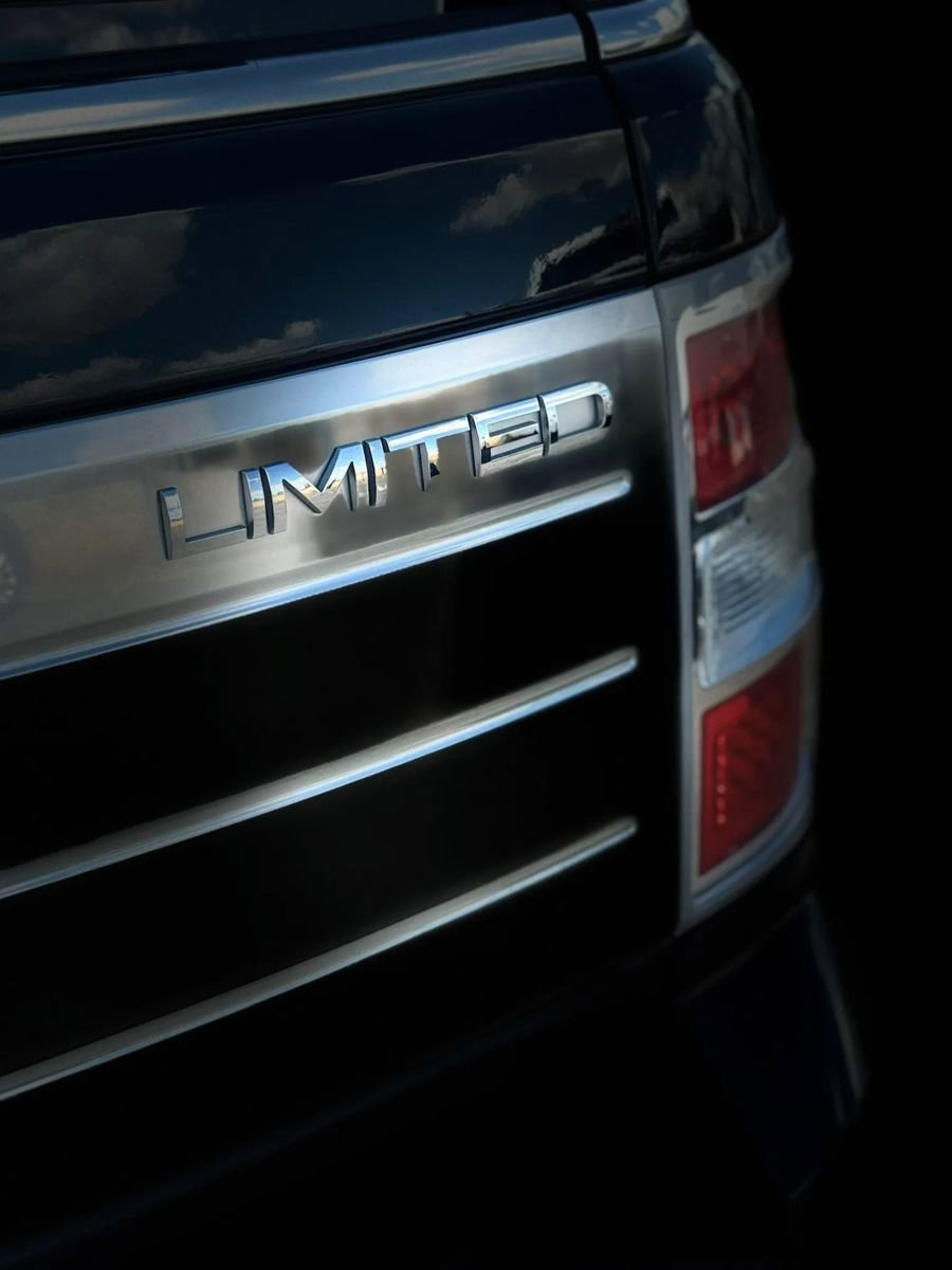 Used 2011 Ford Flex Limited FWD image 47