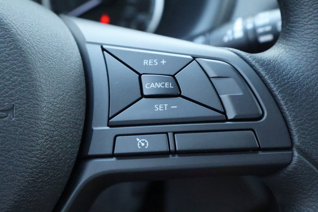 New 2025 Nissan Kicks Play S image 11