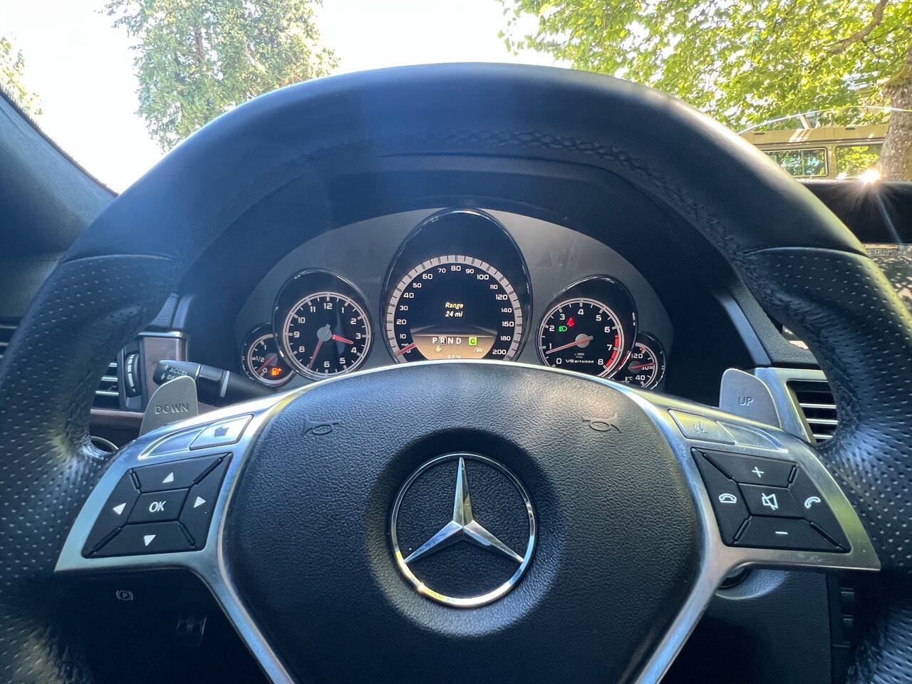 Used 2012 Mercedes-Benz E 63 AMG Sedan image 37