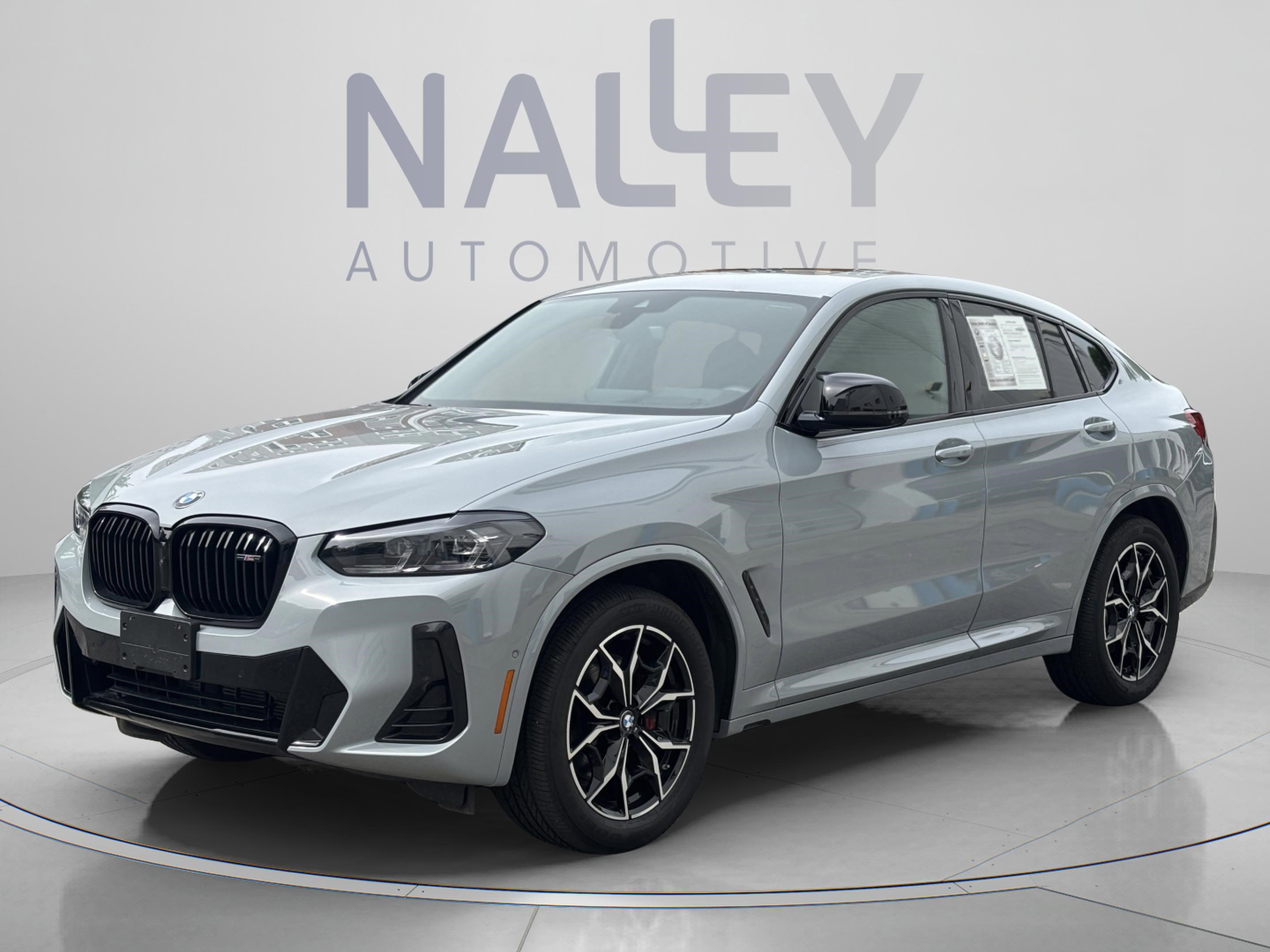 Used 2025 BMW X4 M40i w/ Premium Package AWD/4WD image 1