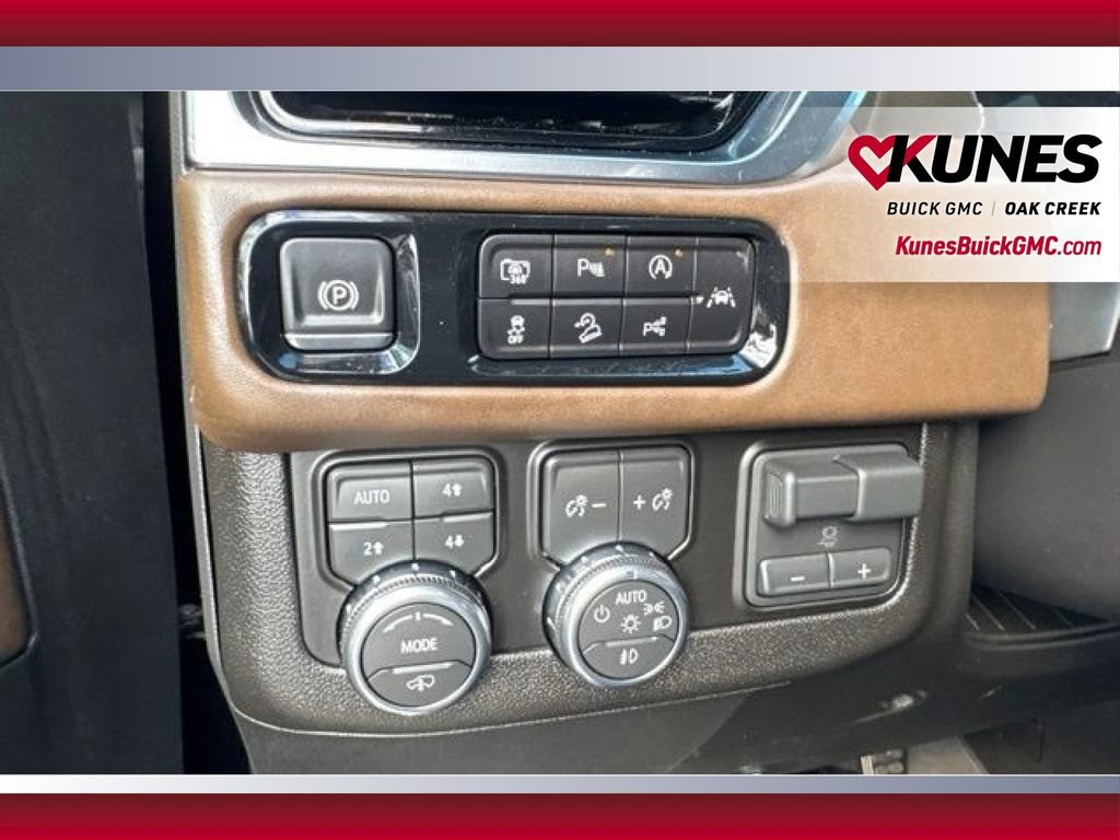 Used 2026 GMC Yukon XL Denali Ultimate w/ LPO, Floor Liner Package AWD/4WD image 40