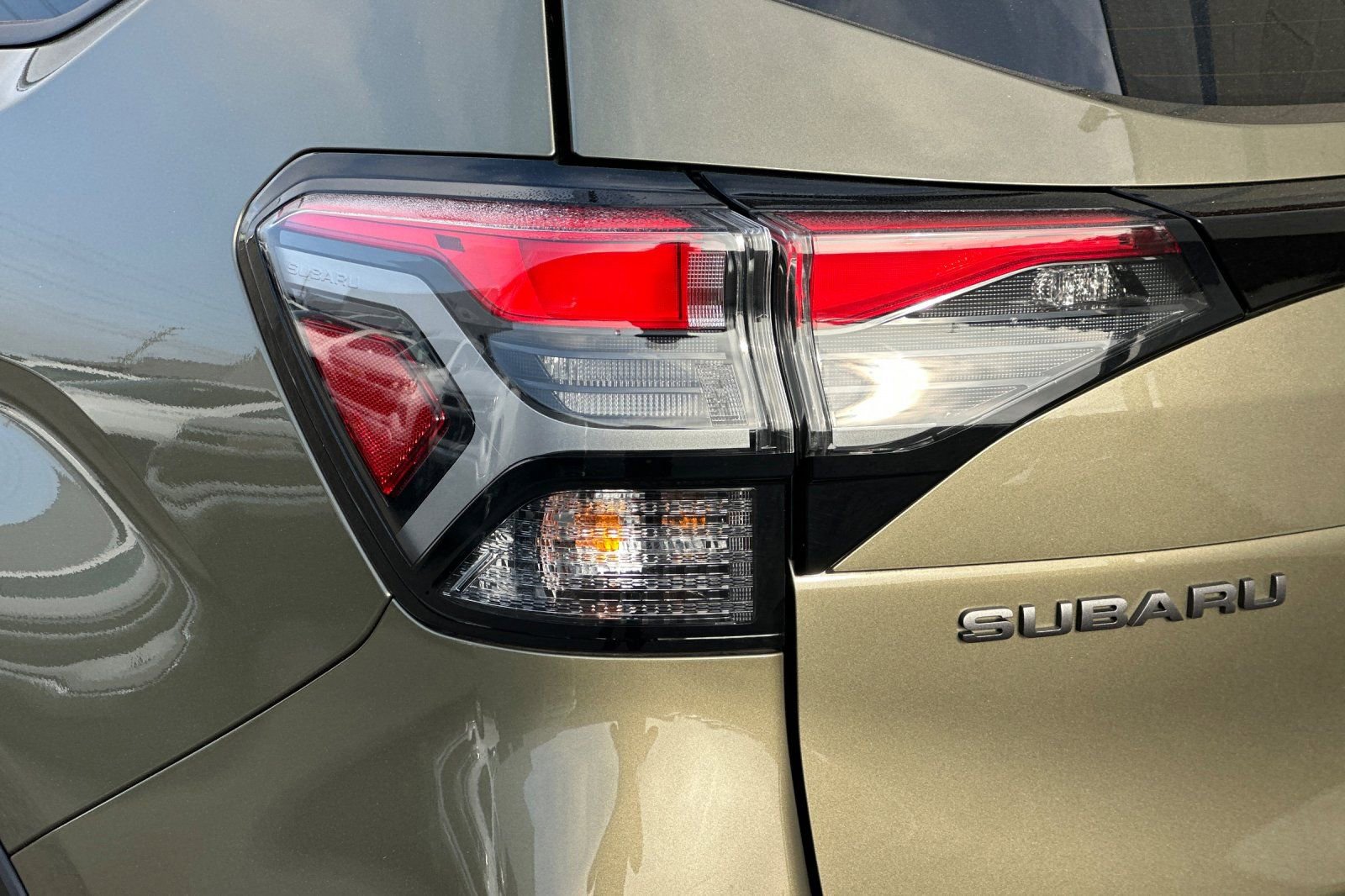 Used 2025 Subaru Forester Touring image 38