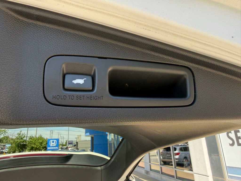 Used 2017 Honda CR-V EX-L image 36