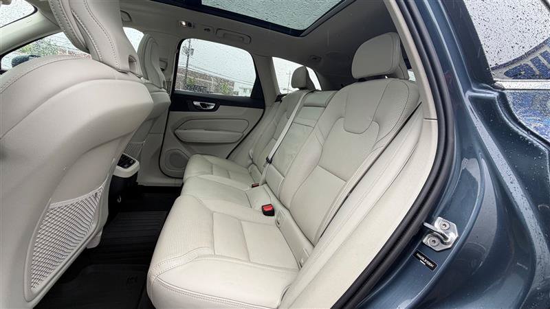 Used 2019 Volvo XC60 T6 Inscription w/ Protection Package AWD/4WD image 48