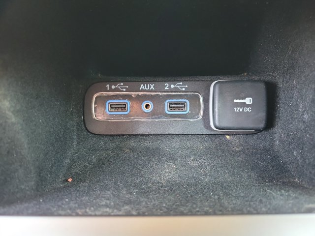Used 2019 Jeep Grand Cherokee Limited AWD/4WD image 21