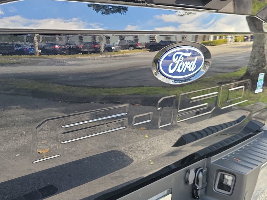 Used 2024 Ford F150 XLT w/ Mobile Office Package image 8