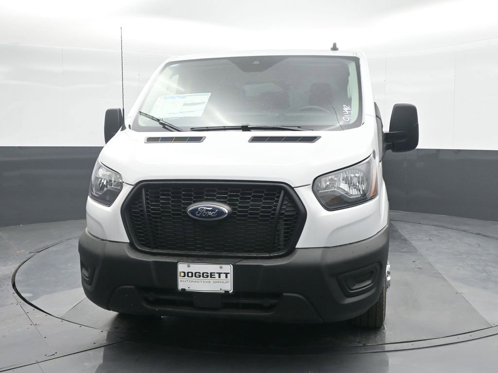 Used 2024 Ford Transit 150 Low Roof AWD image 5