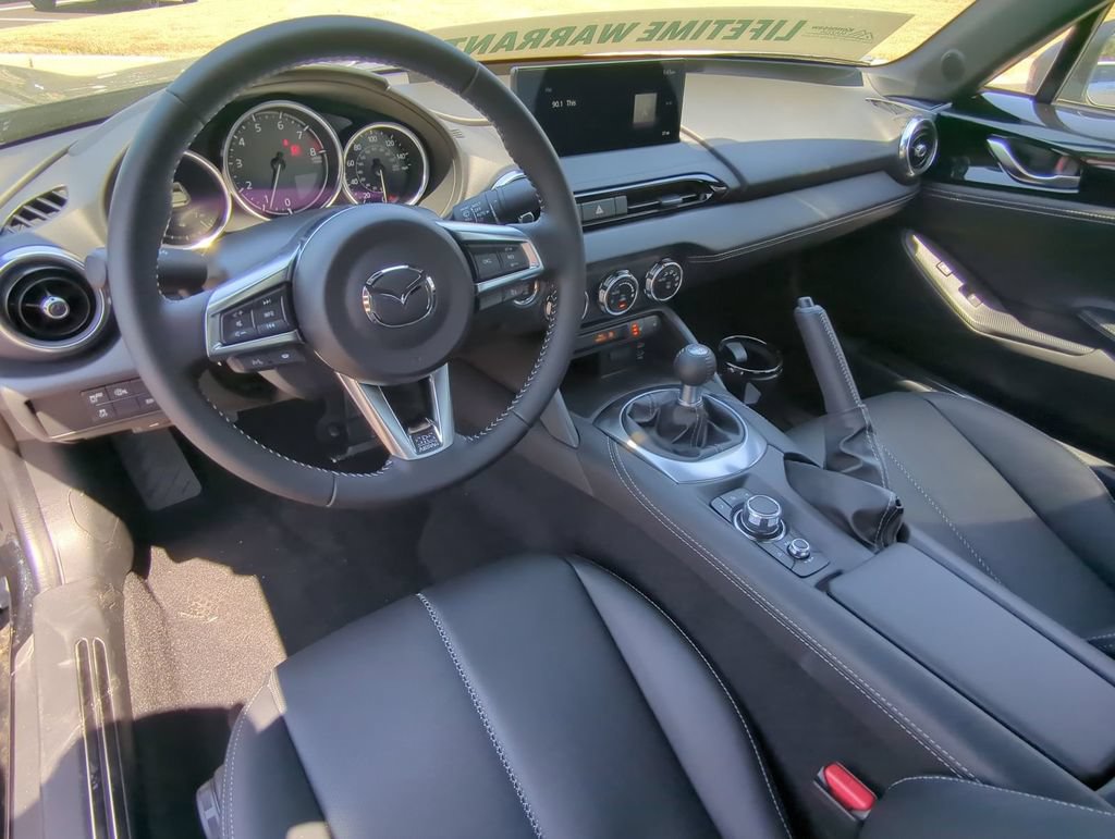 New 2026 MAZDA MX-5 Miata RF Grand Touring RWD image 12