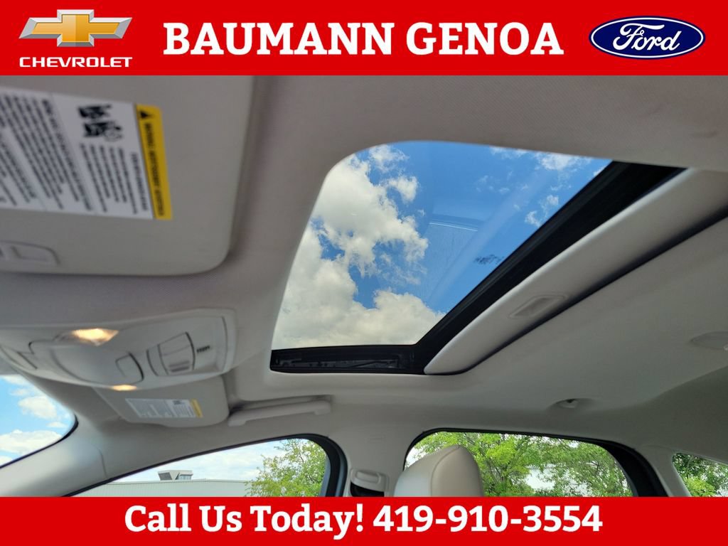 Used 2018 Ford Focus Titanium FWD image 21