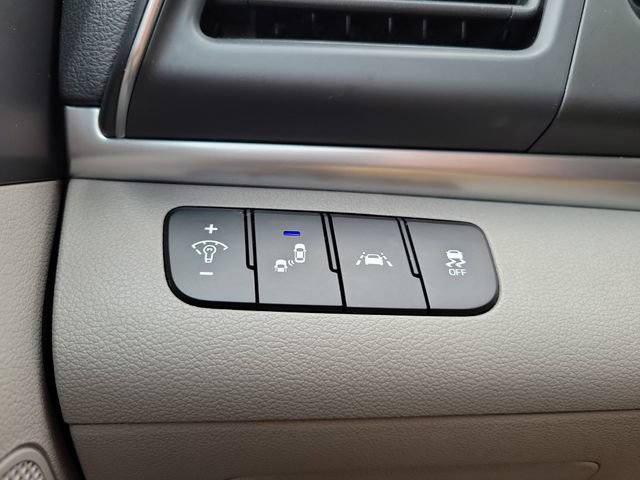 Used 2019 Hyundai Elantra SEL FWD image 21