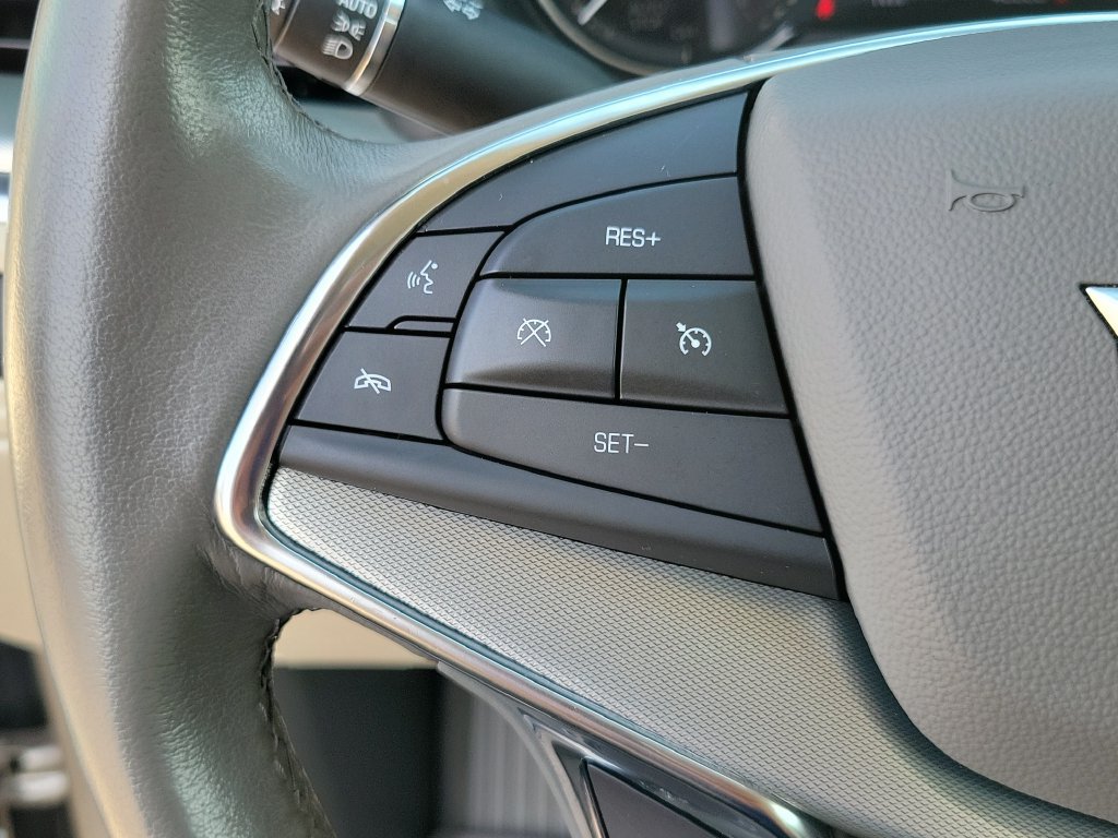 Used 2022 Cadillac XT5 Premium Luxury w/ LPO, Floor Liner Package FWD image 23