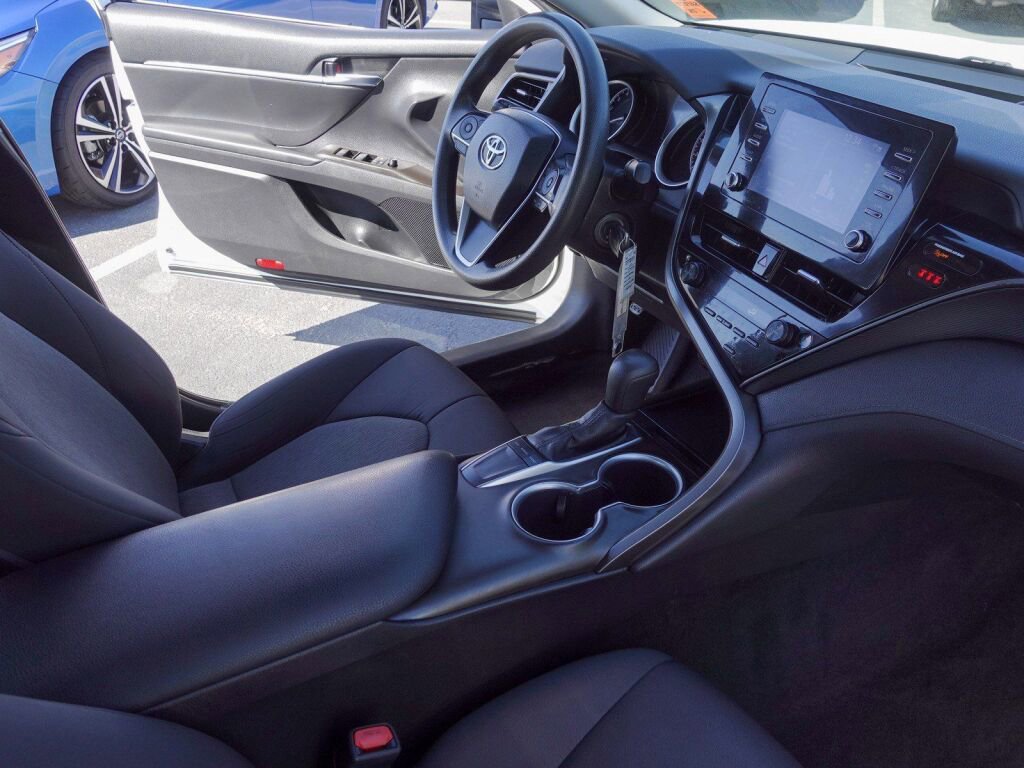 Certified 2022 Toyota Camry LE image 14