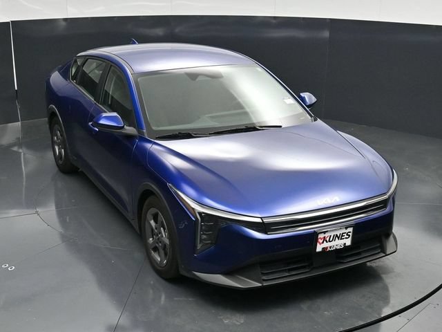 Used 2025 Kia K4 FWD image 45
