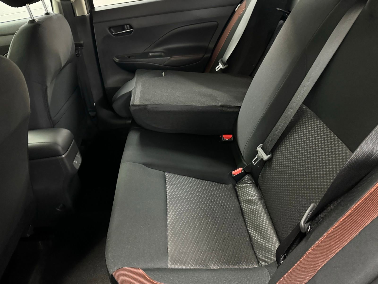 New 2025 Nissan Versa SR image 24