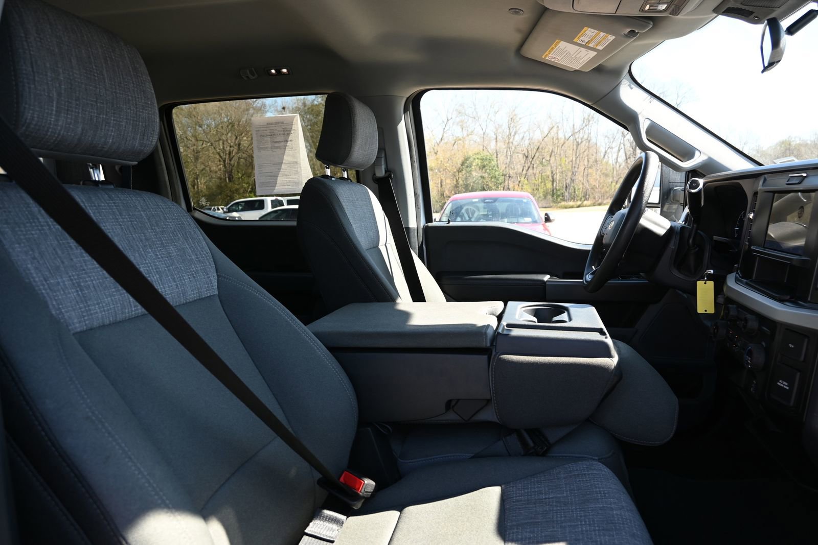 Used 2025 Ford F250 XLT image 24