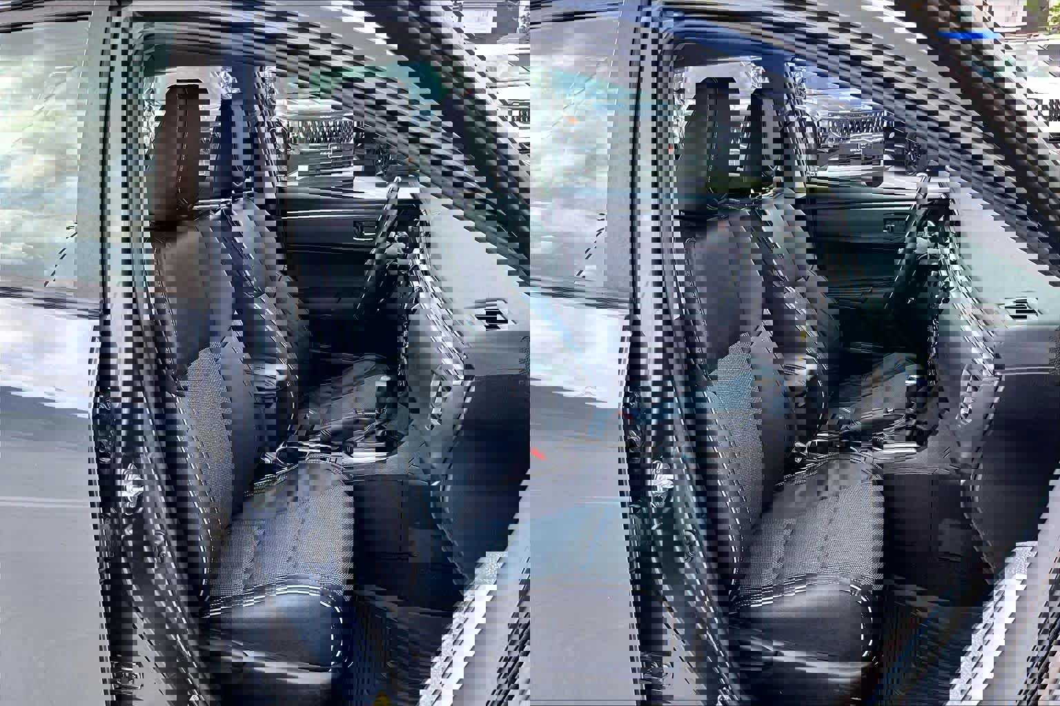 Used 2016 Toyota Corolla S image 9