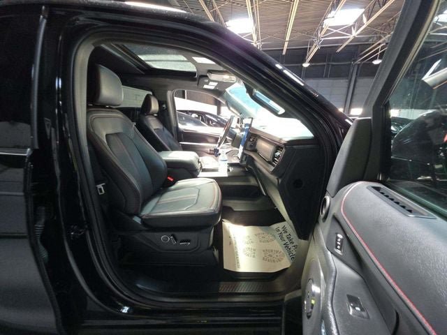 Used 2024 Ford Expedition Limited AWD/4WD image 20