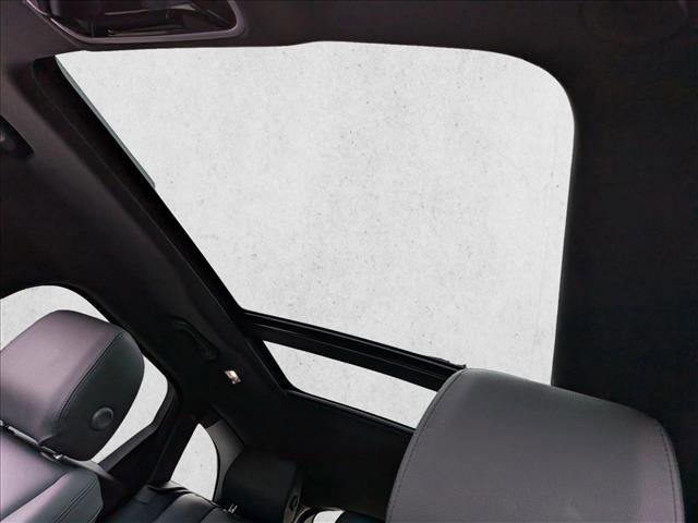 Certified 2026 Land Rover Range Rover Velar S image 15