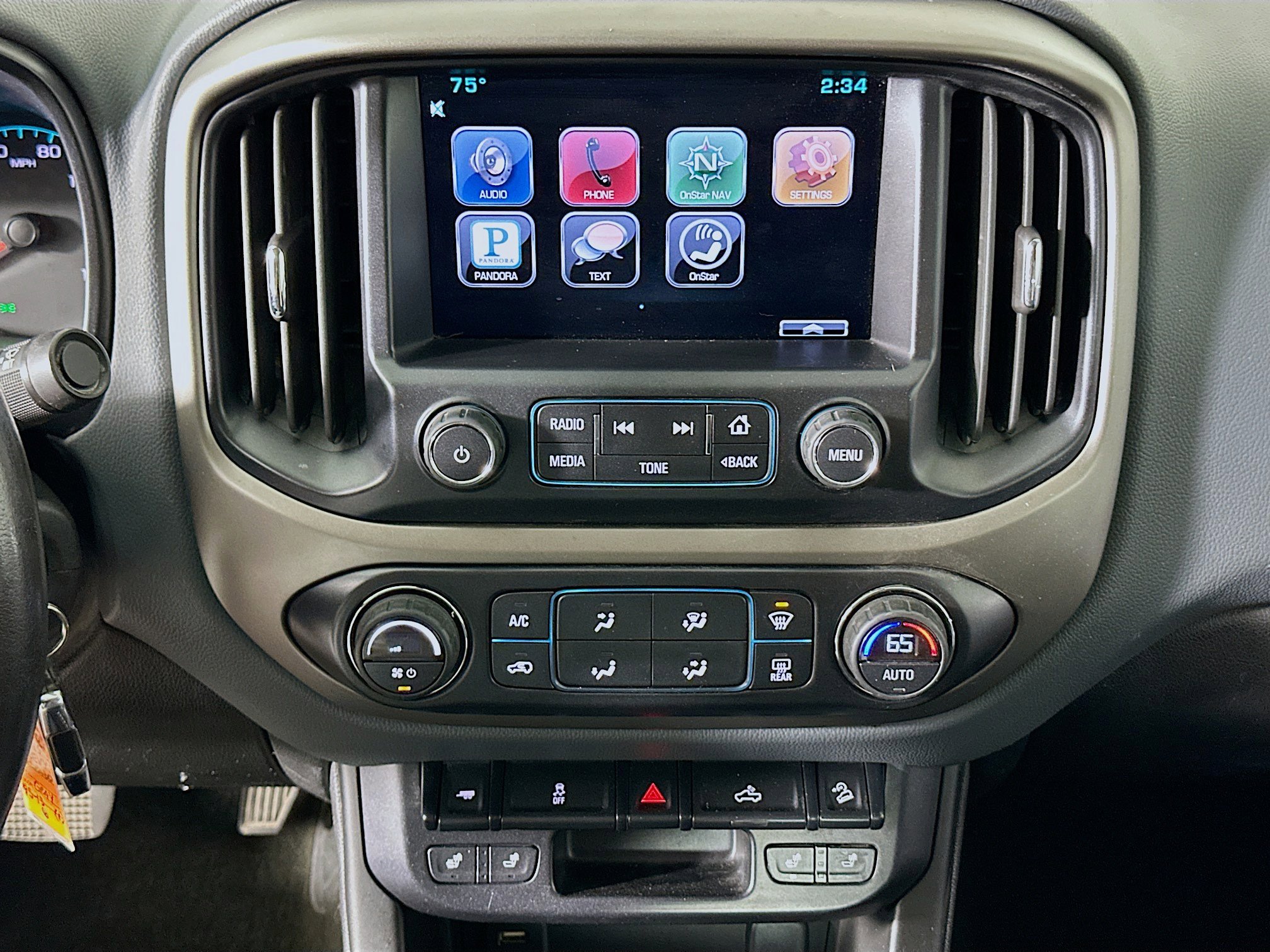 Used 2015 Chevrolet Colorado Z71 AWD/4WD image 22