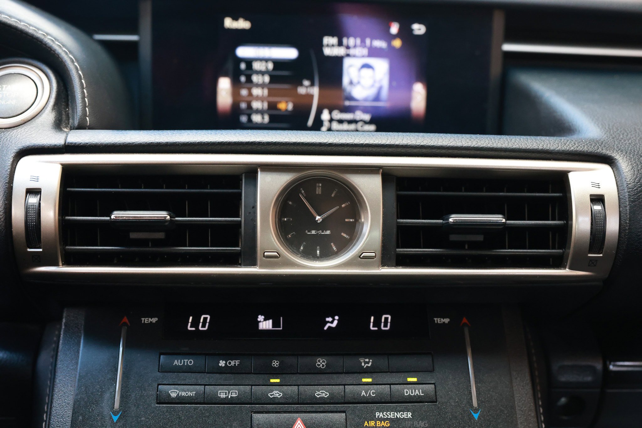 Used 2016 Lexus IS 200t image 36