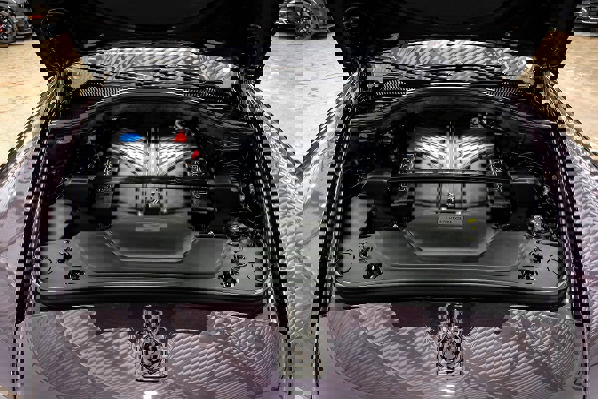 Used 2023 Rolls-Royce Cullinan Black Badge w/ Dark Exterior Package image 61