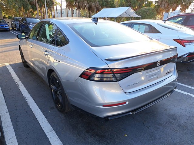 Used 2023 Honda Accord Sport image 4