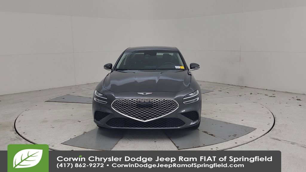Used 2025 Genesis G70 2.5T image 5