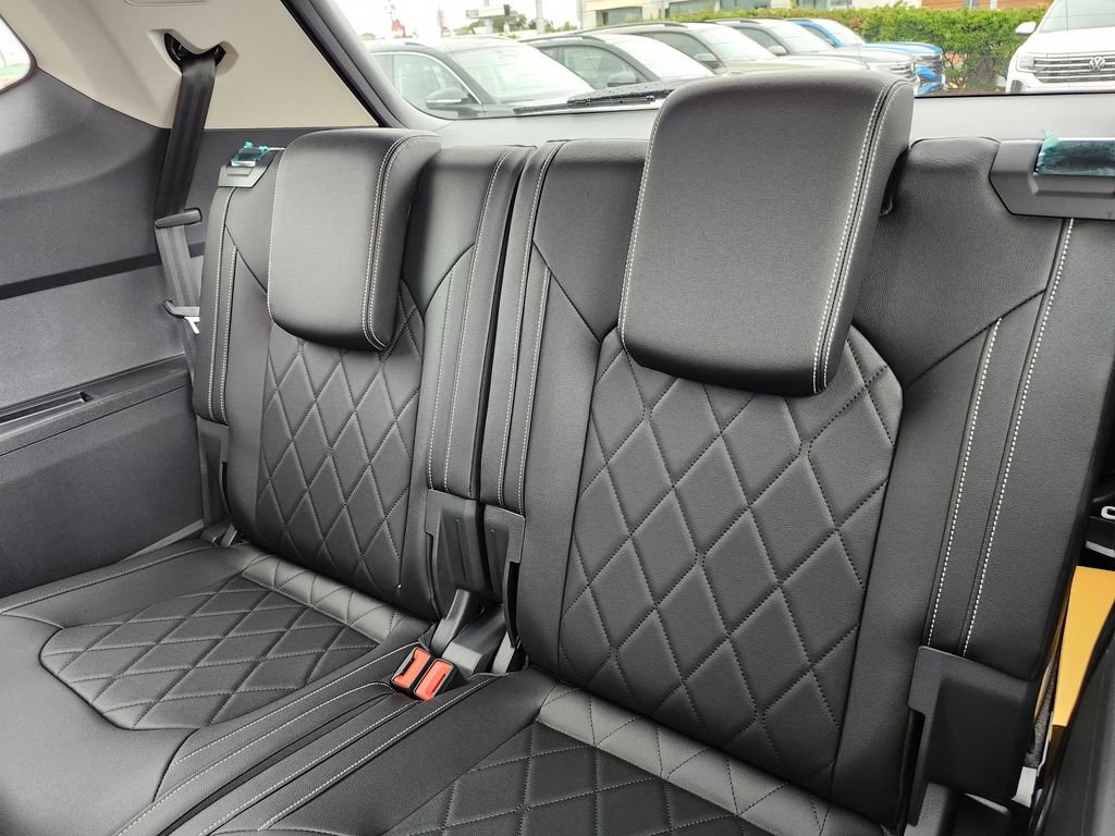 New 2026 Volkswagen Atlas SEL Premium R-Line image 14