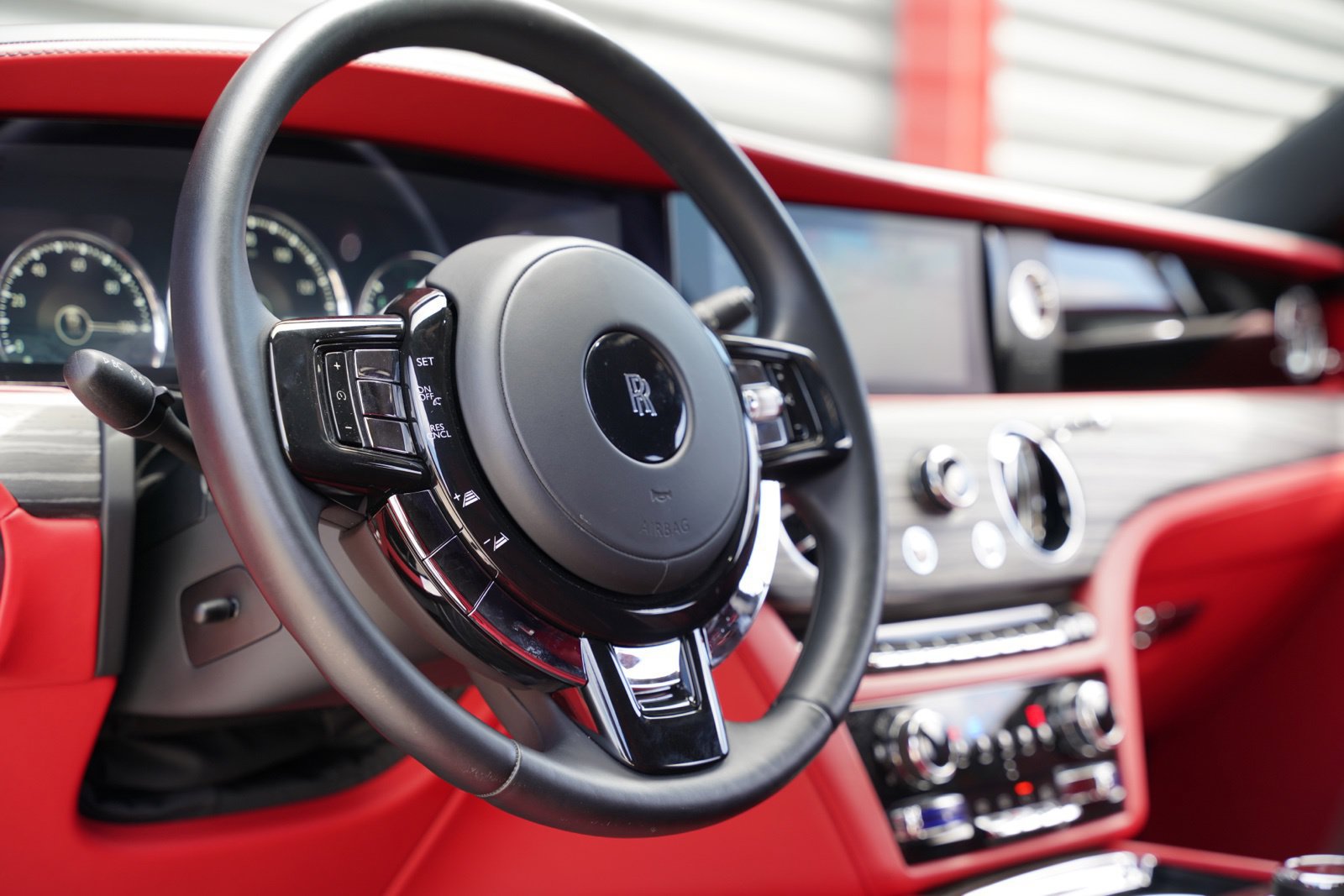 Used 2022 Rolls-Royce Ghost w/ Ghost Package AWD/4WD image 21