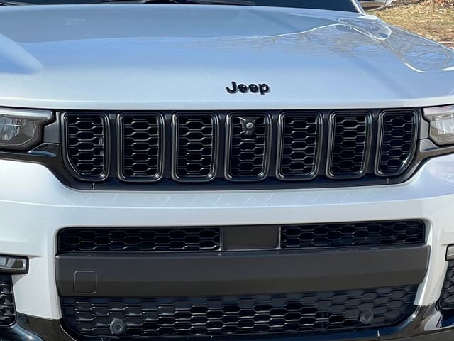 Used 2024 Jeep Grand Cherokee L Limited w/ Luxury Tech Group II image 50
