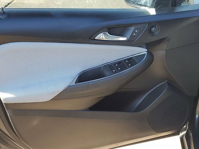 Used 2019 Chevrolet Cruze LT image 21