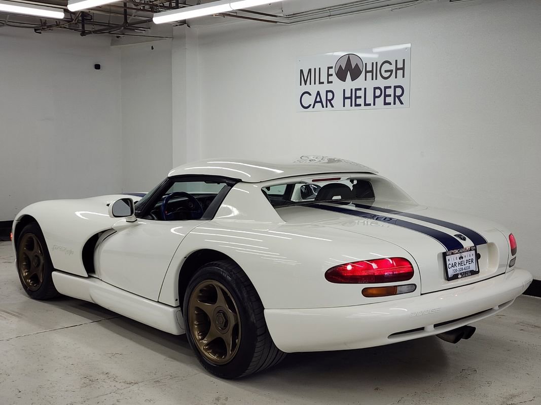 Used 1996 Dodge Viper RT/10 image 16