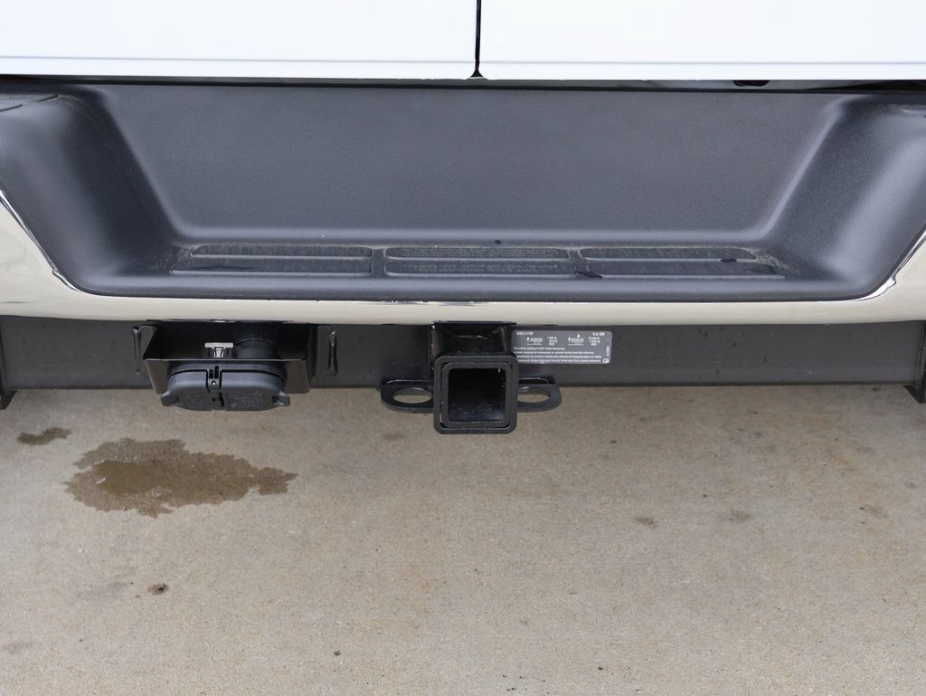 New 2025 GMC Savana 3500 Extended w/ Driver Convenience Package RWD image 21