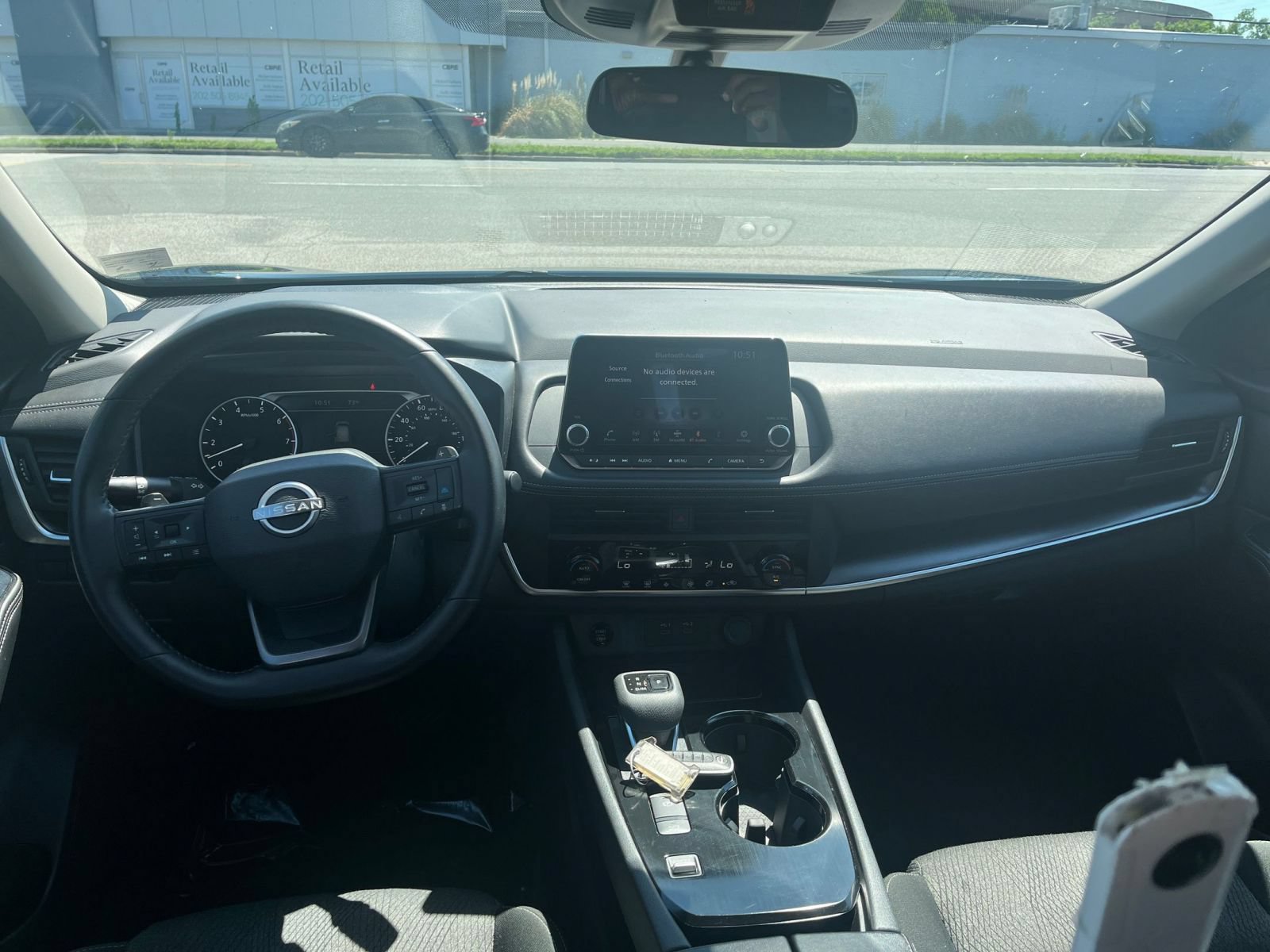 Used 2025 Nissan Rogue SV FWD image 35