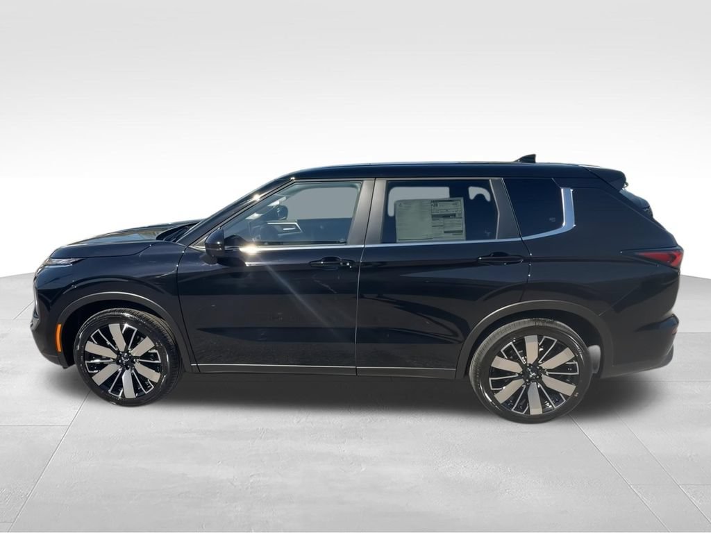 New 2026 Mitsubishi Outlander SE FWD image 5
