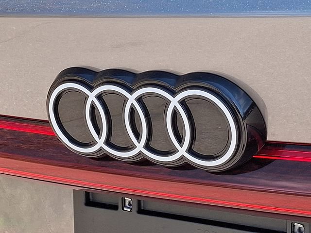 Used 2025 Audi A6 e-tron Premium w/ Ultra Package image 35