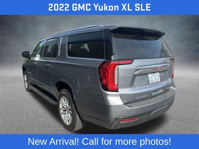Used 2022 GMC Yukon XL SLE w/ Gmc Pro Safety Plus Package AWD/4WD image 3