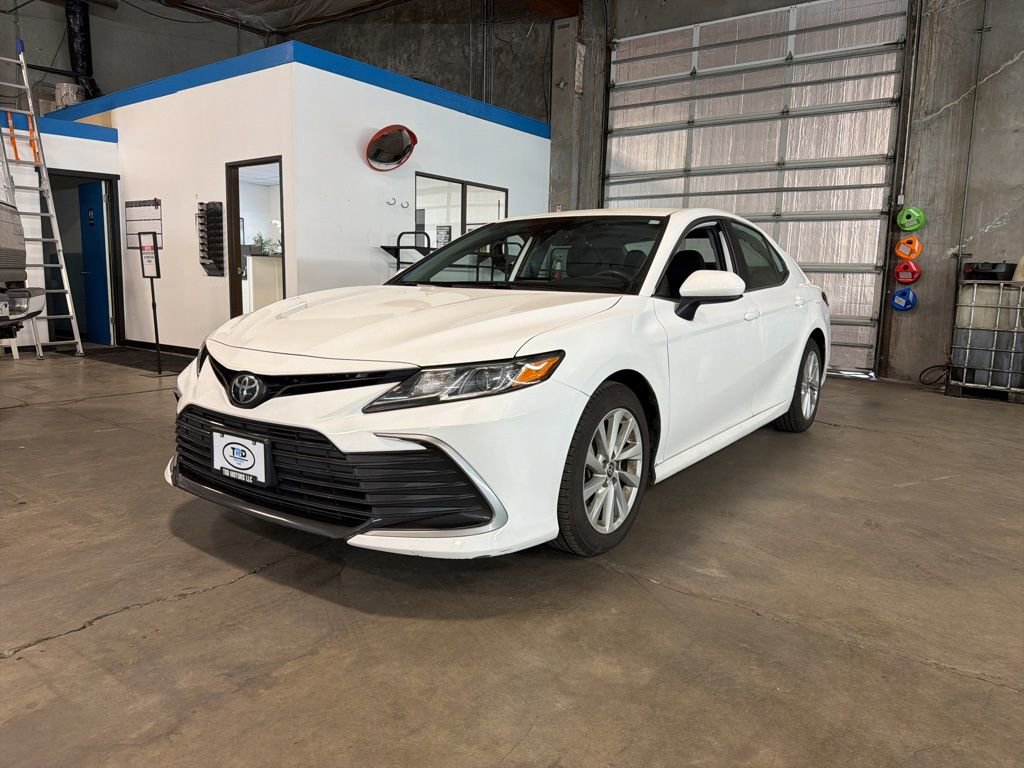 Used 2022 Toyota Camry LE