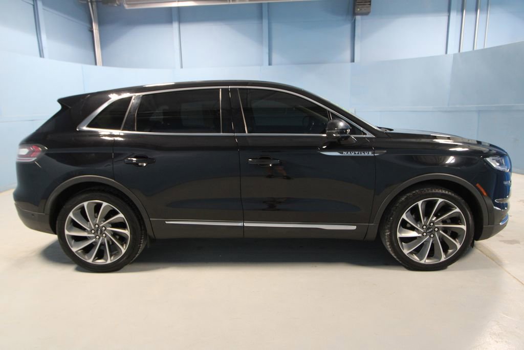 Used 2022 Lincoln Nautilus Reserve w/ Equipment Group 201A FWD image 35