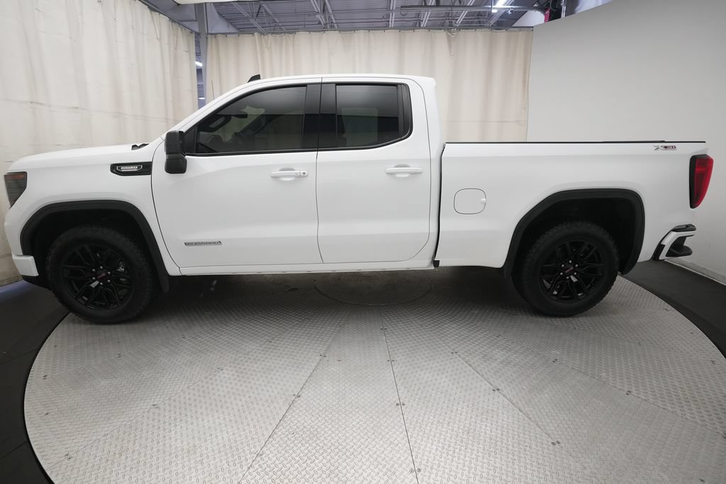 Used 2023 GMC Sierra 1500 Elevation w/ X31 Off-Road Package AWD/4WD image 23