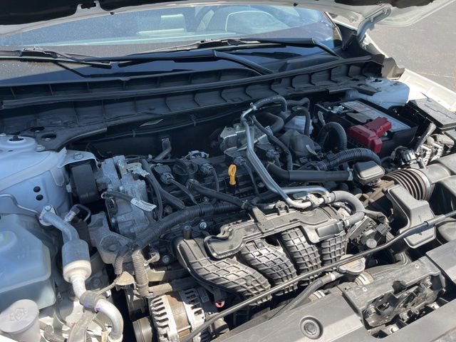 Used 2025 Nissan Altima 2.5 SV FWD image 33