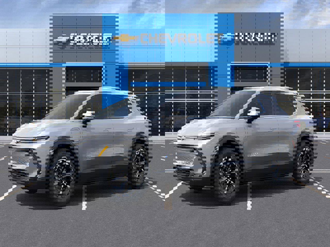 New 2026 Chevrolet Equinox EV LT image 2