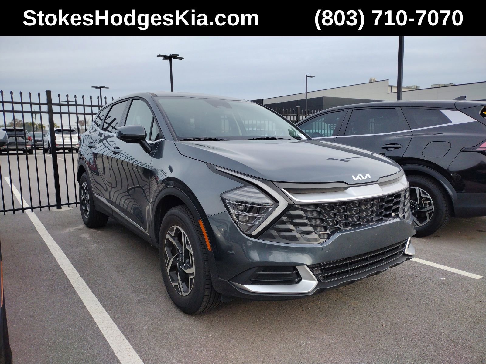 Used 2025 Kia Sportage LX video 1