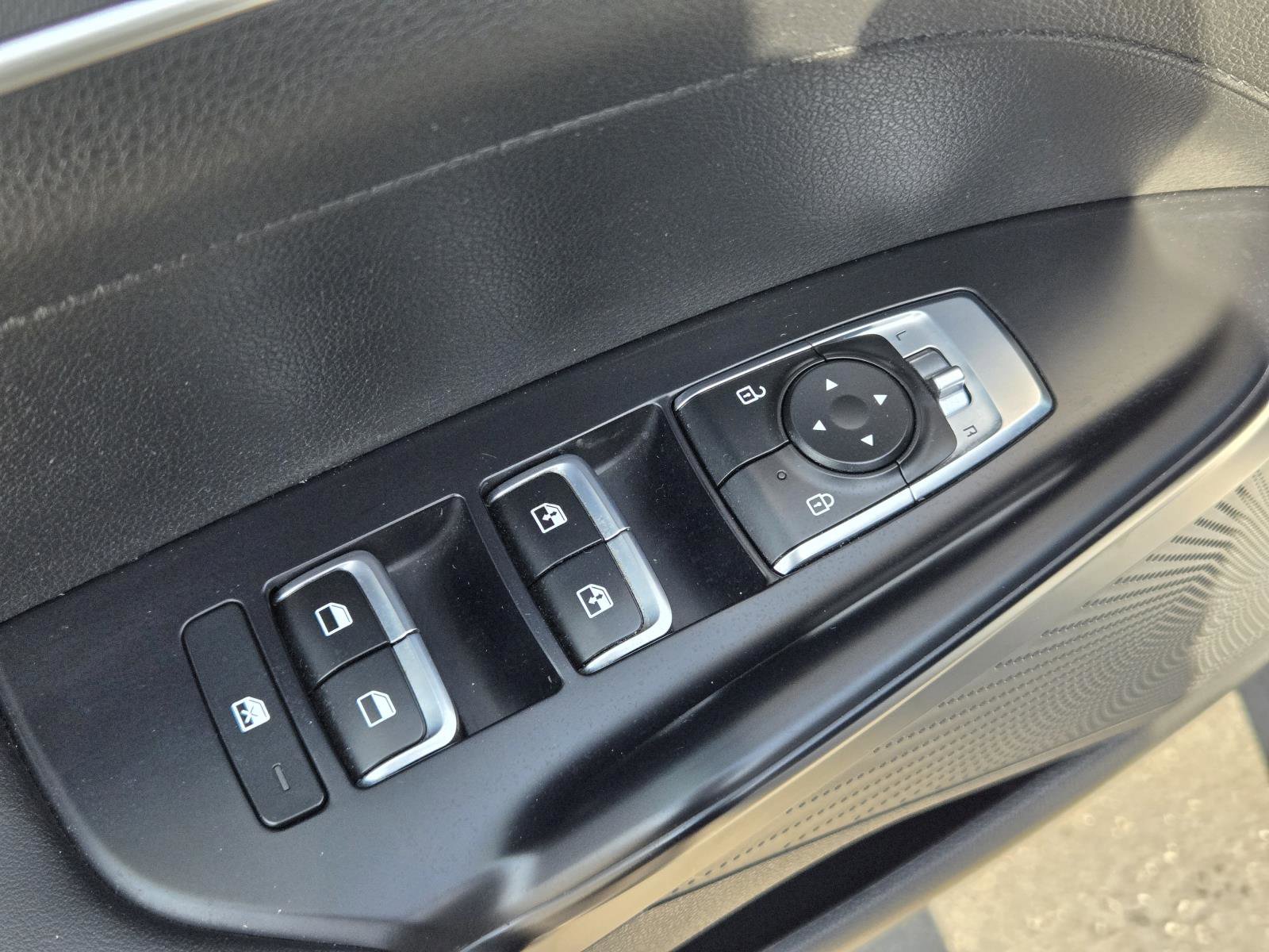 Used 2023 Kia K5 GT-Line FWD image 22