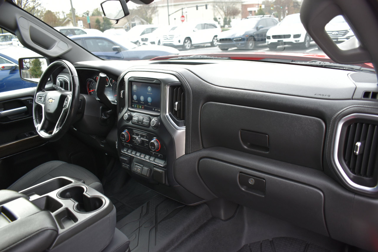 Used 2019 Chevrolet Silverado 1500 LT w/ Texas Edition image 13