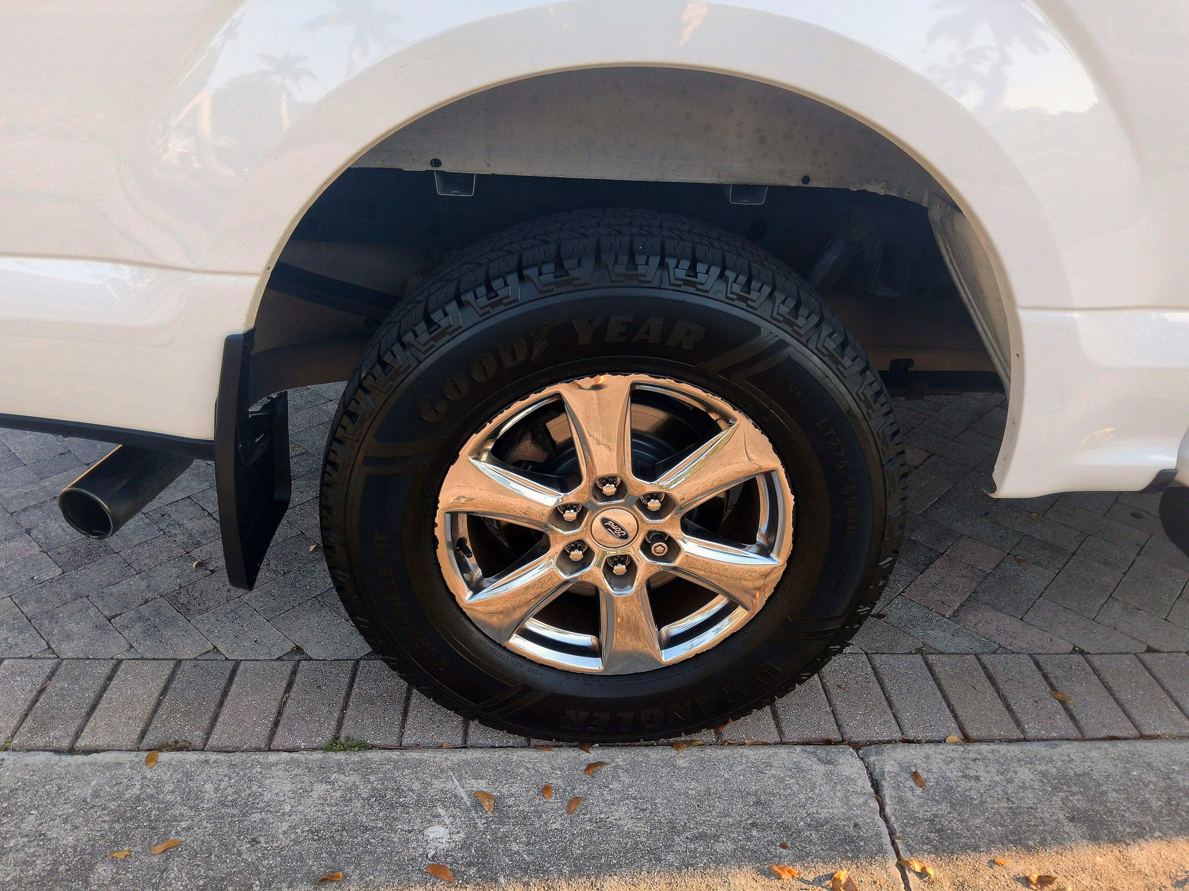 Used 2018 Ford F150 XLT w/ XTR Package image 41