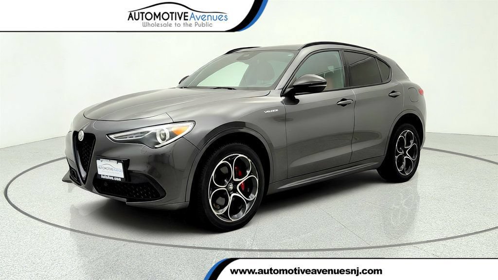 Used 2022 Alfa Romeo Stelvio Veloce