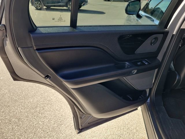 Used 2024 Lincoln Aviator Reserve image 29