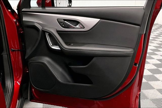 Used 2023 Chevrolet Blazer LT w/ Driver Confidence Package image 21