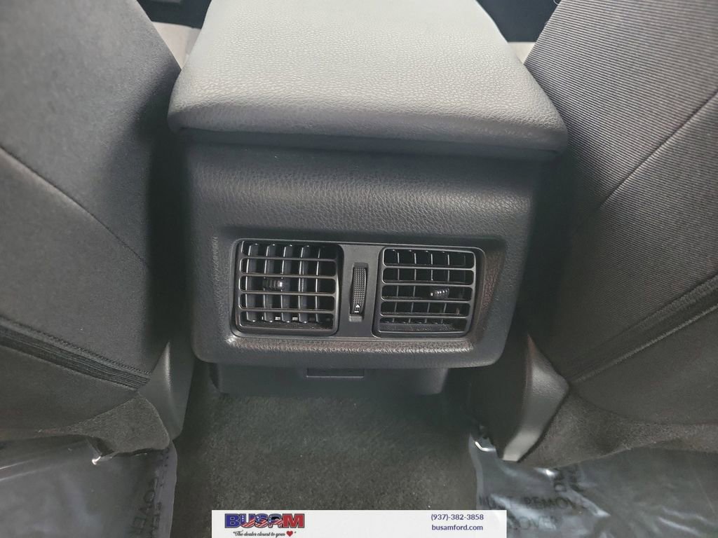 Used 2025 Toyota Camry LE FWD image 11